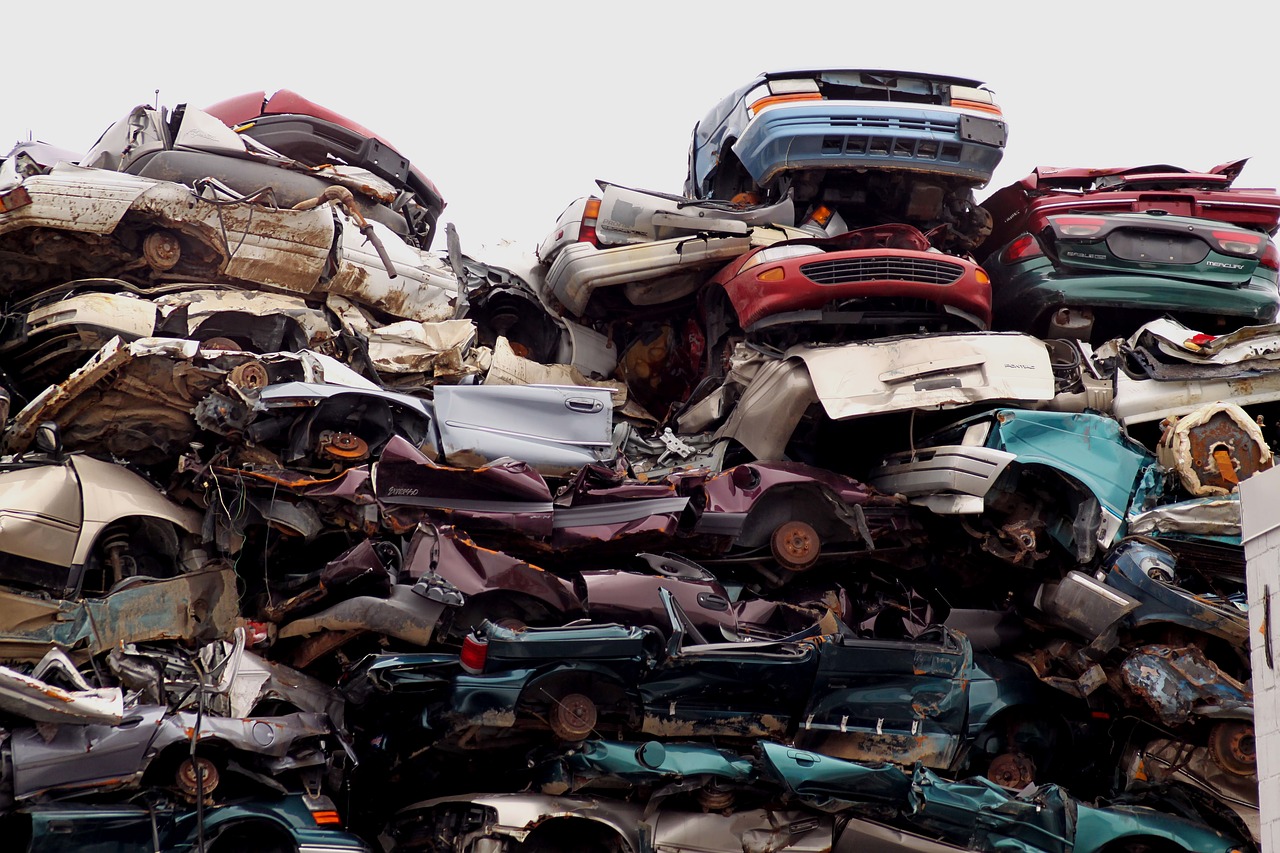 junk-yard Wrecking Yard